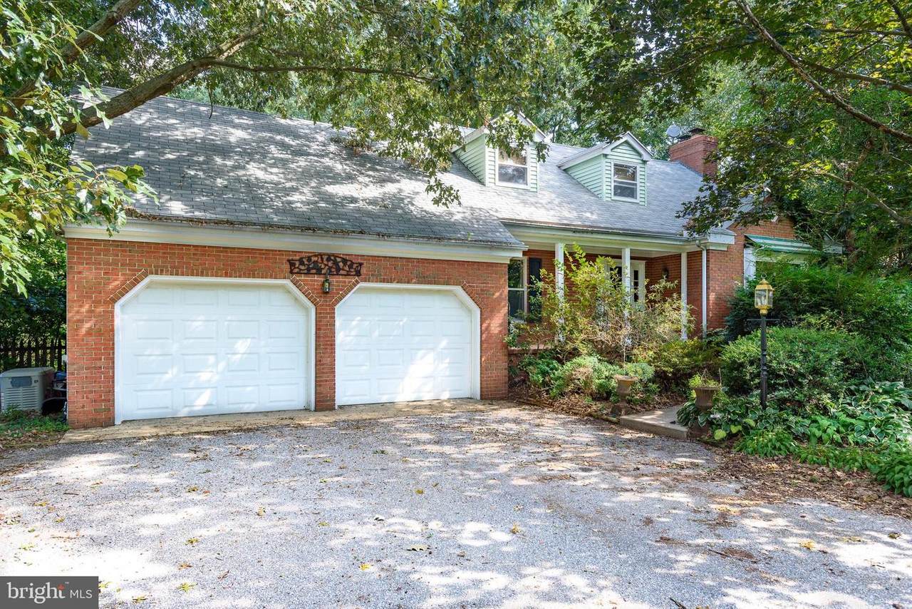 109 Lyons Lane - Photo 1