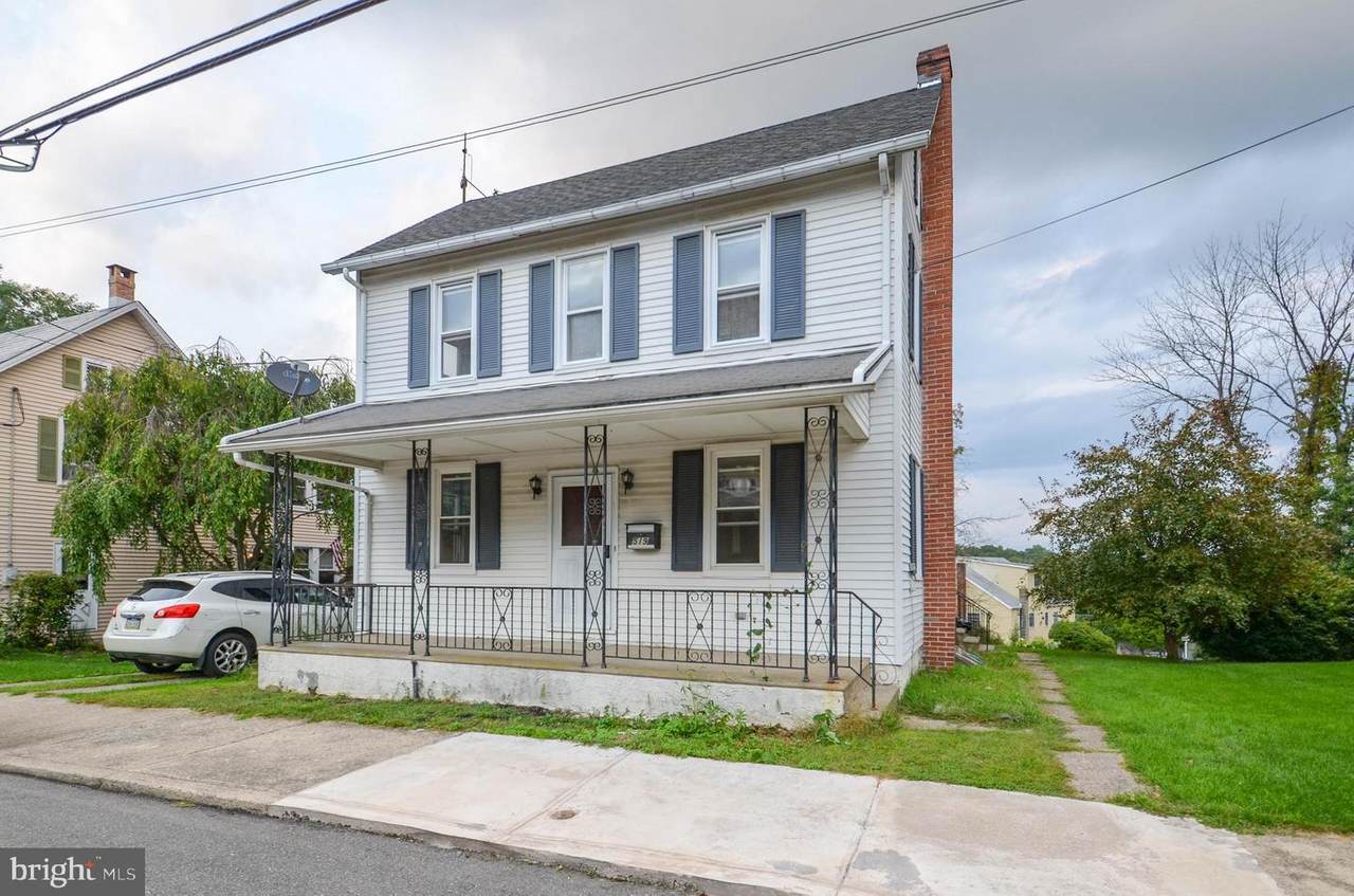 519 Garibaldi Avenue - Photo 1