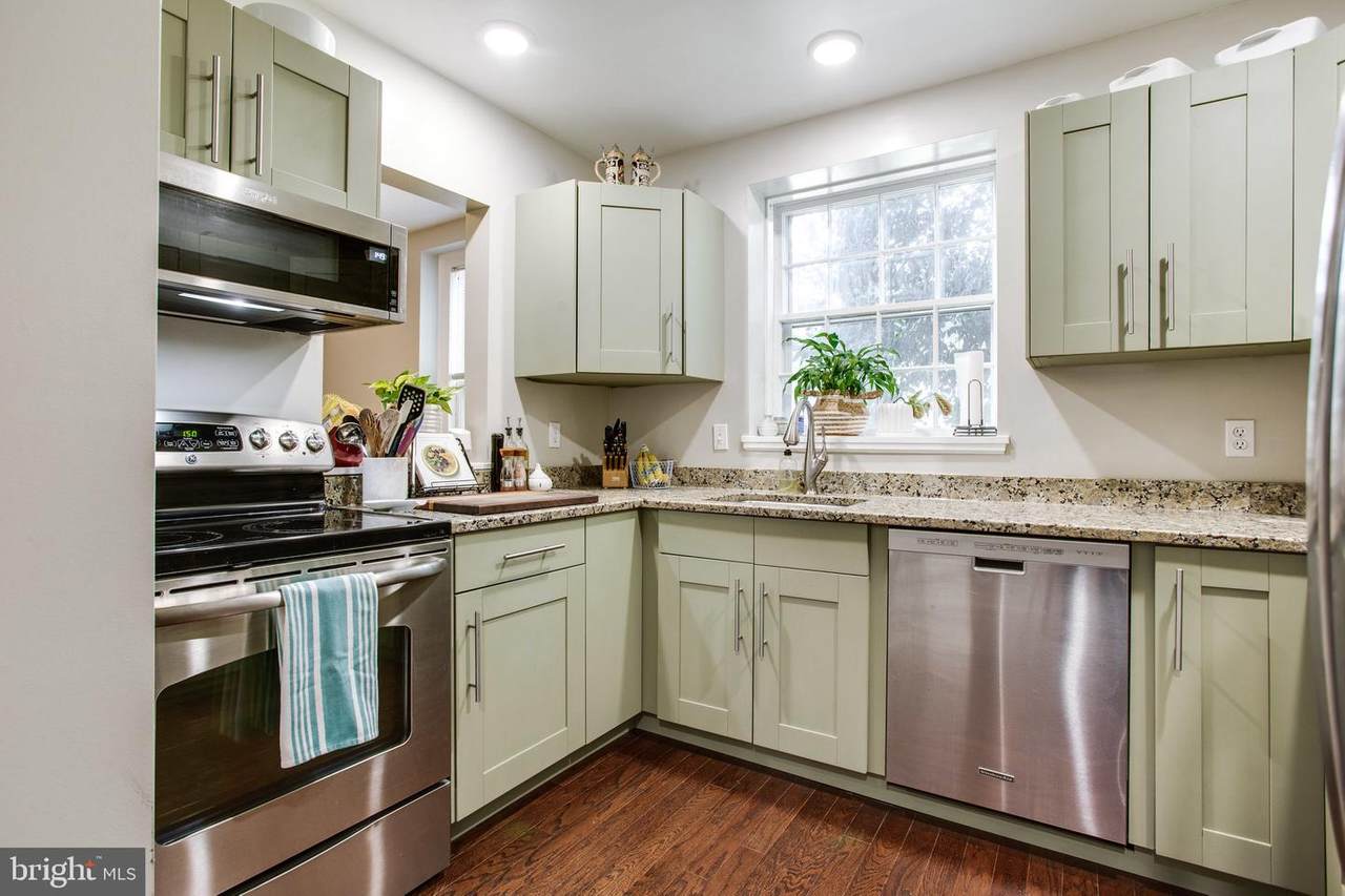 3721 39TH Street - Photo 1