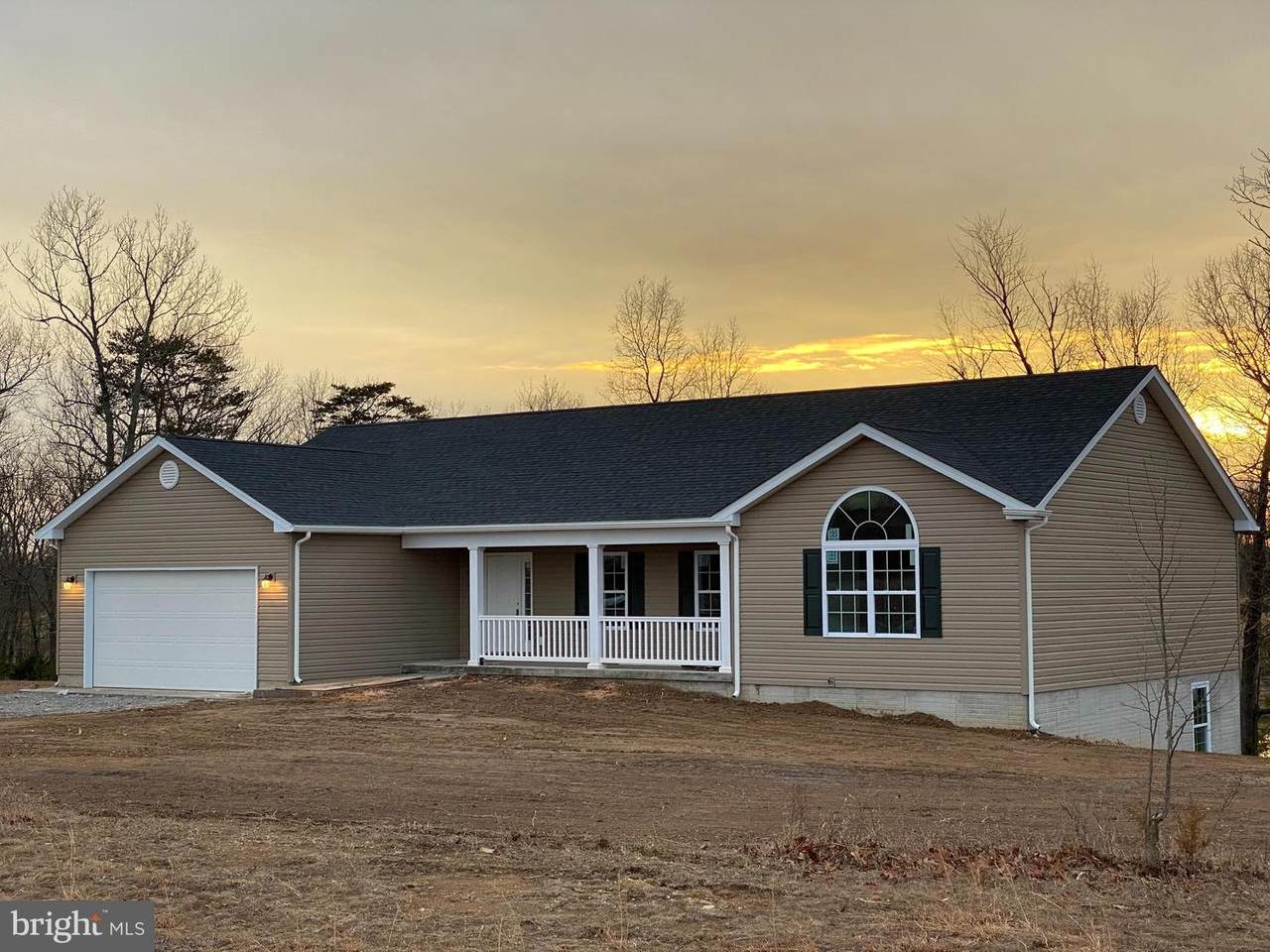 545 Reynolds Road - Photo 1