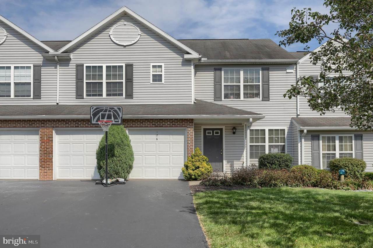 126 Peregrine Lane - Photo 1