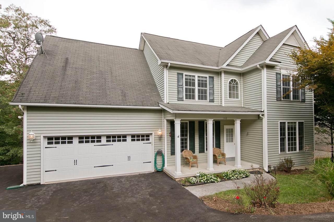 142 Waterside Lane - Photo 1
