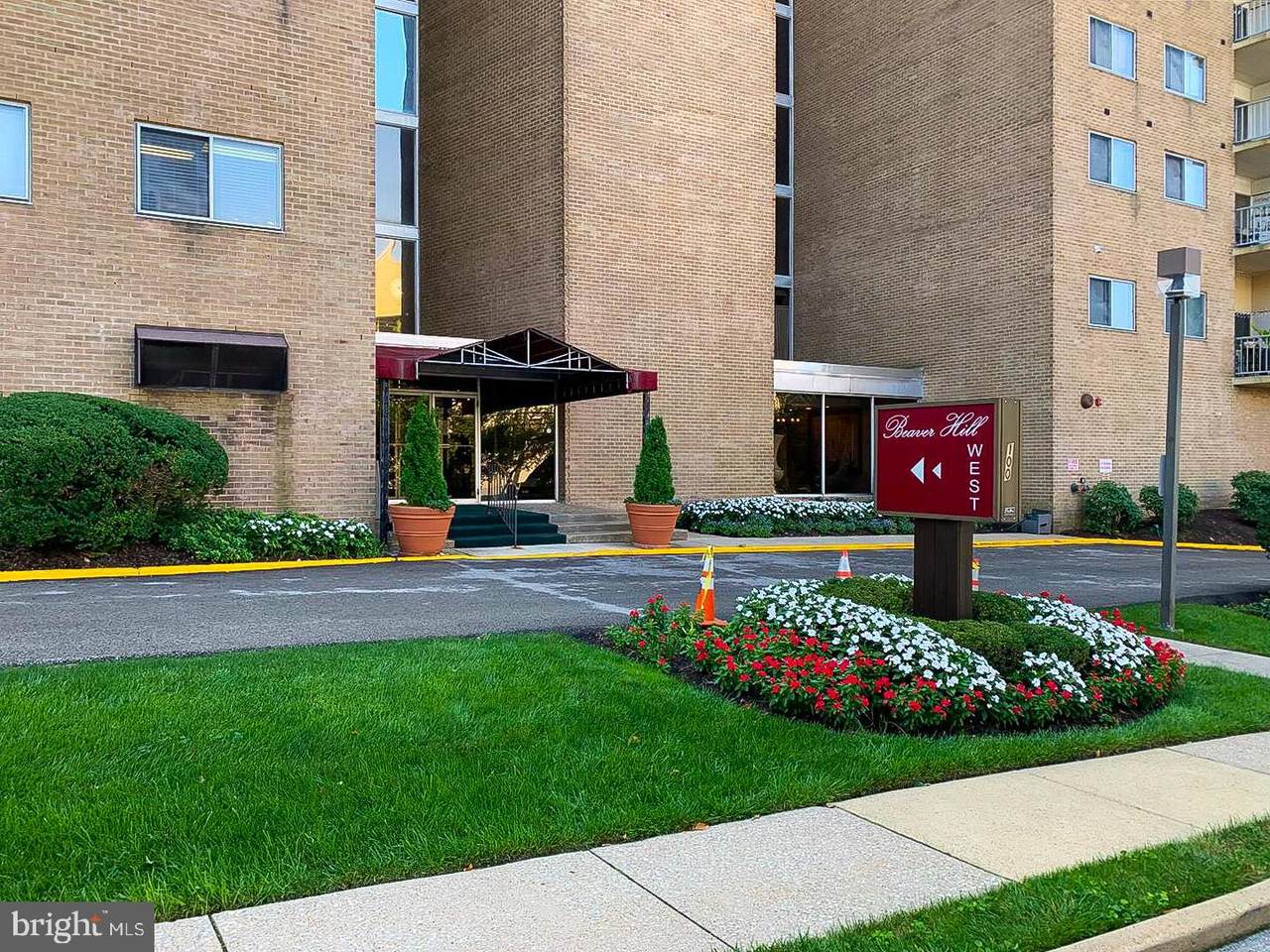 100 West Avenue - Photo 1