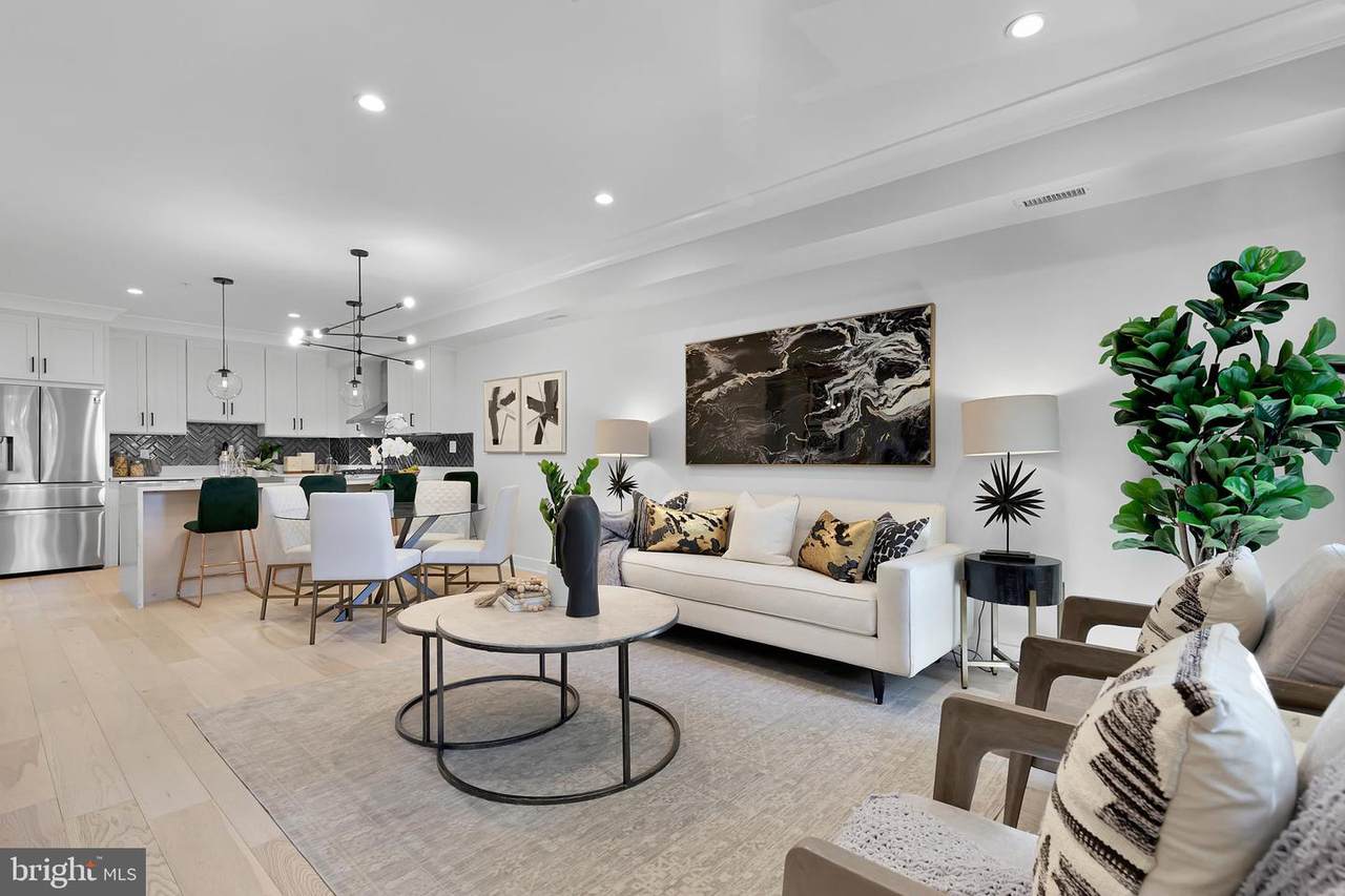 637 Irving Street - Photo 1