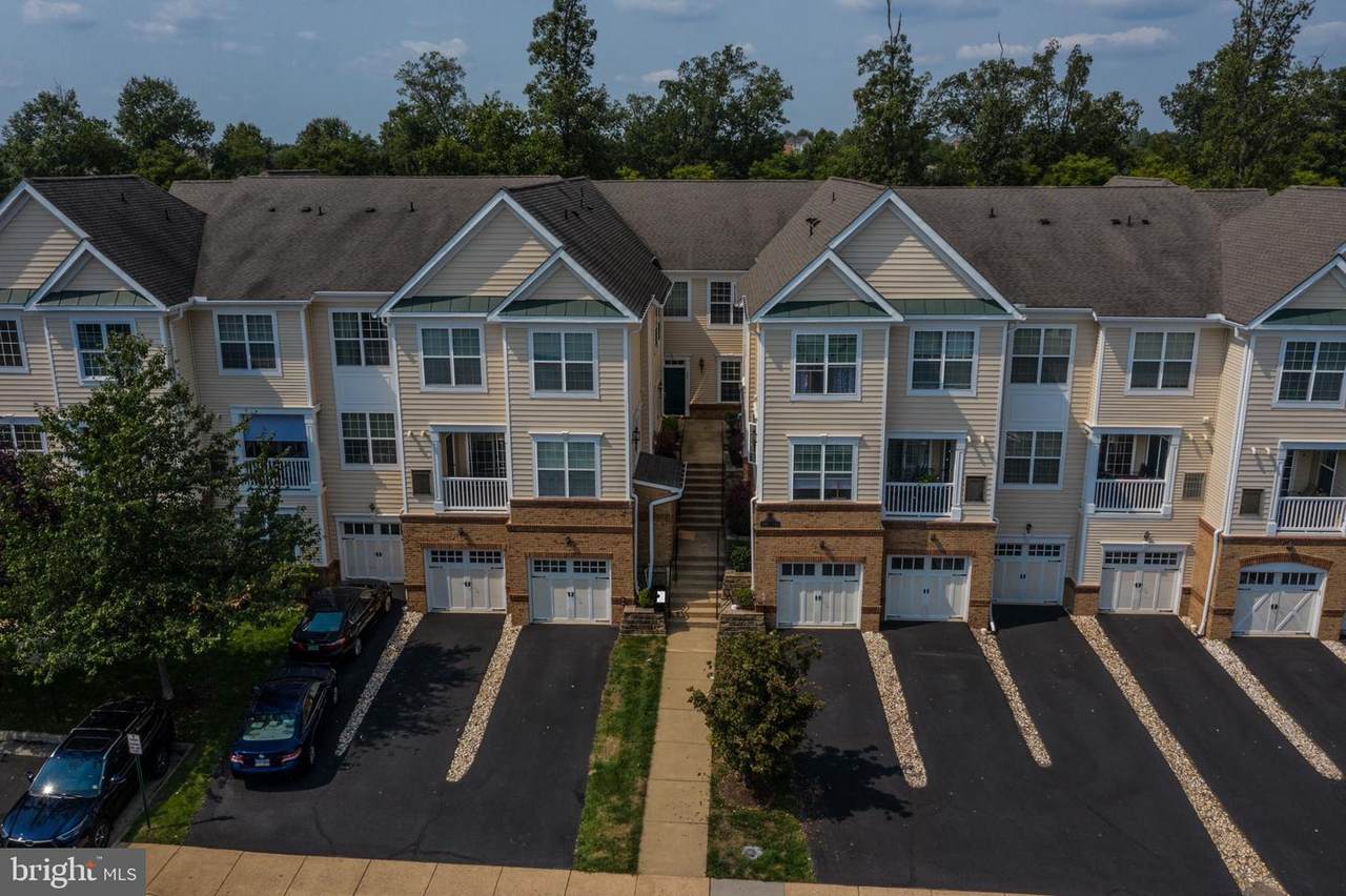 43840 Hickory Corner Terrace - Photo 1