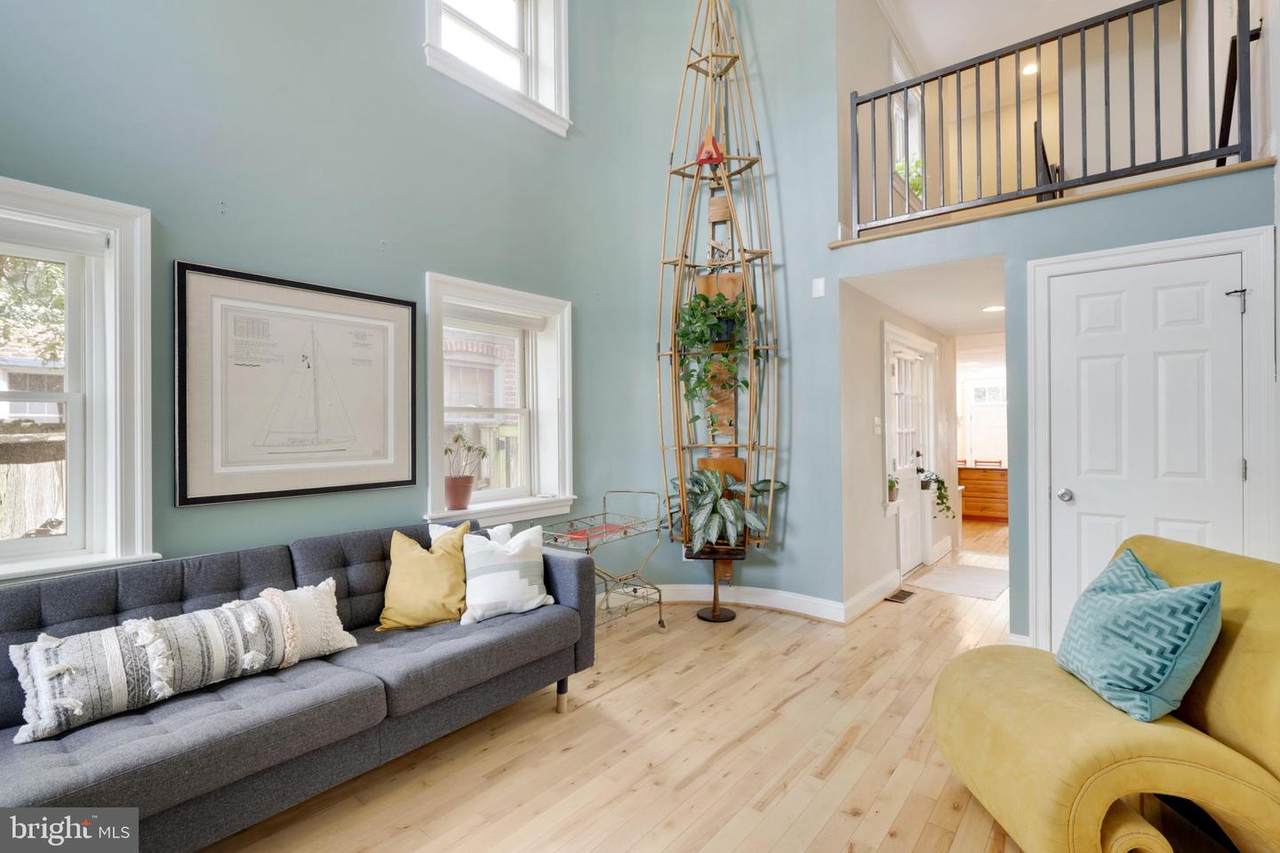 640 Conway Street - Photo 1