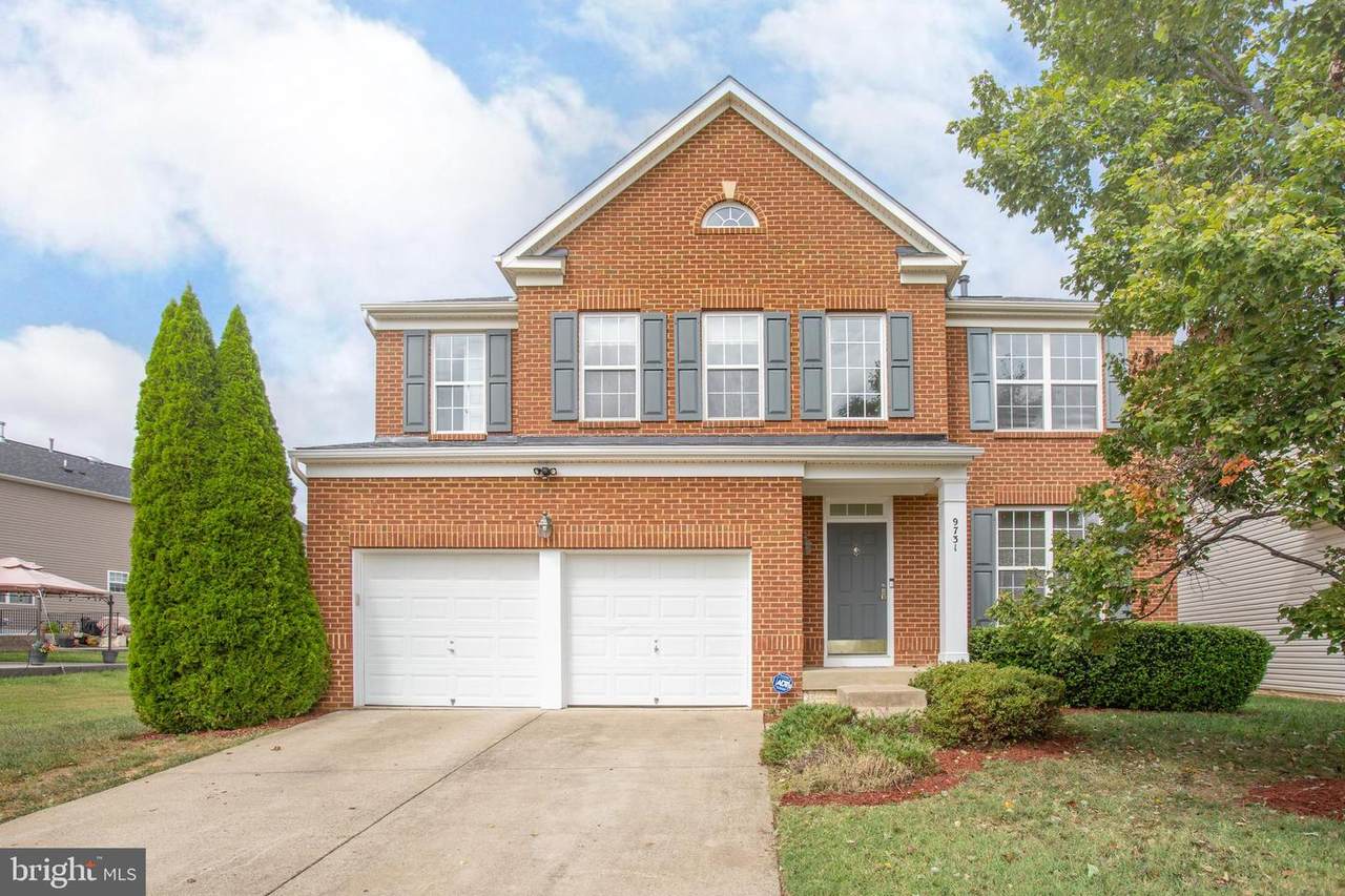 9731 Inkwood Drive - Photo 1