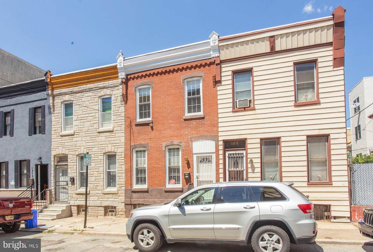 1713 Fontain Street - Photo 1