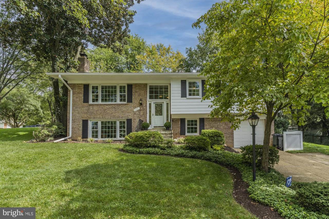 2557 Oak Valley Drive - Photo 1