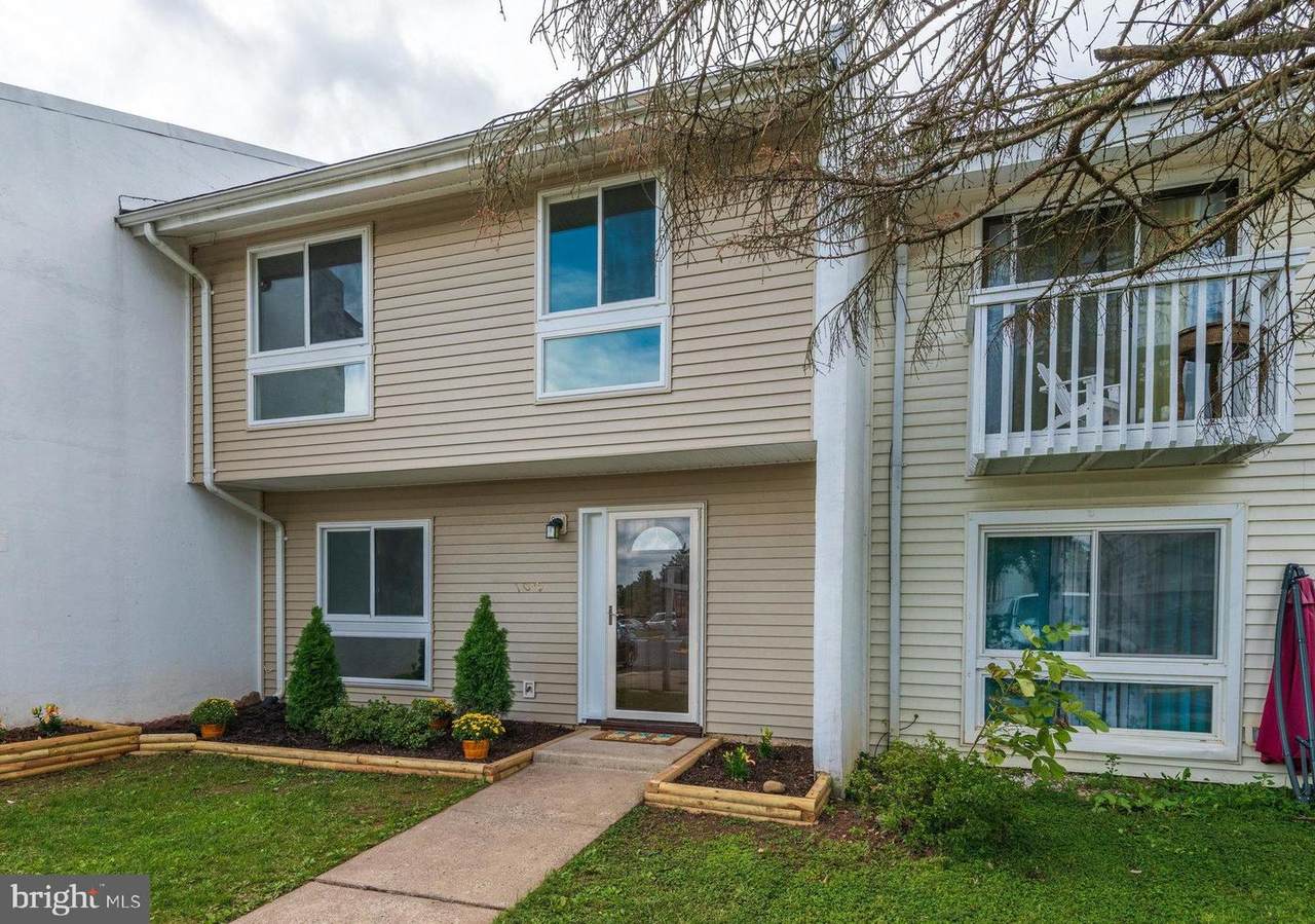 102 Drury Circle - Photo 1