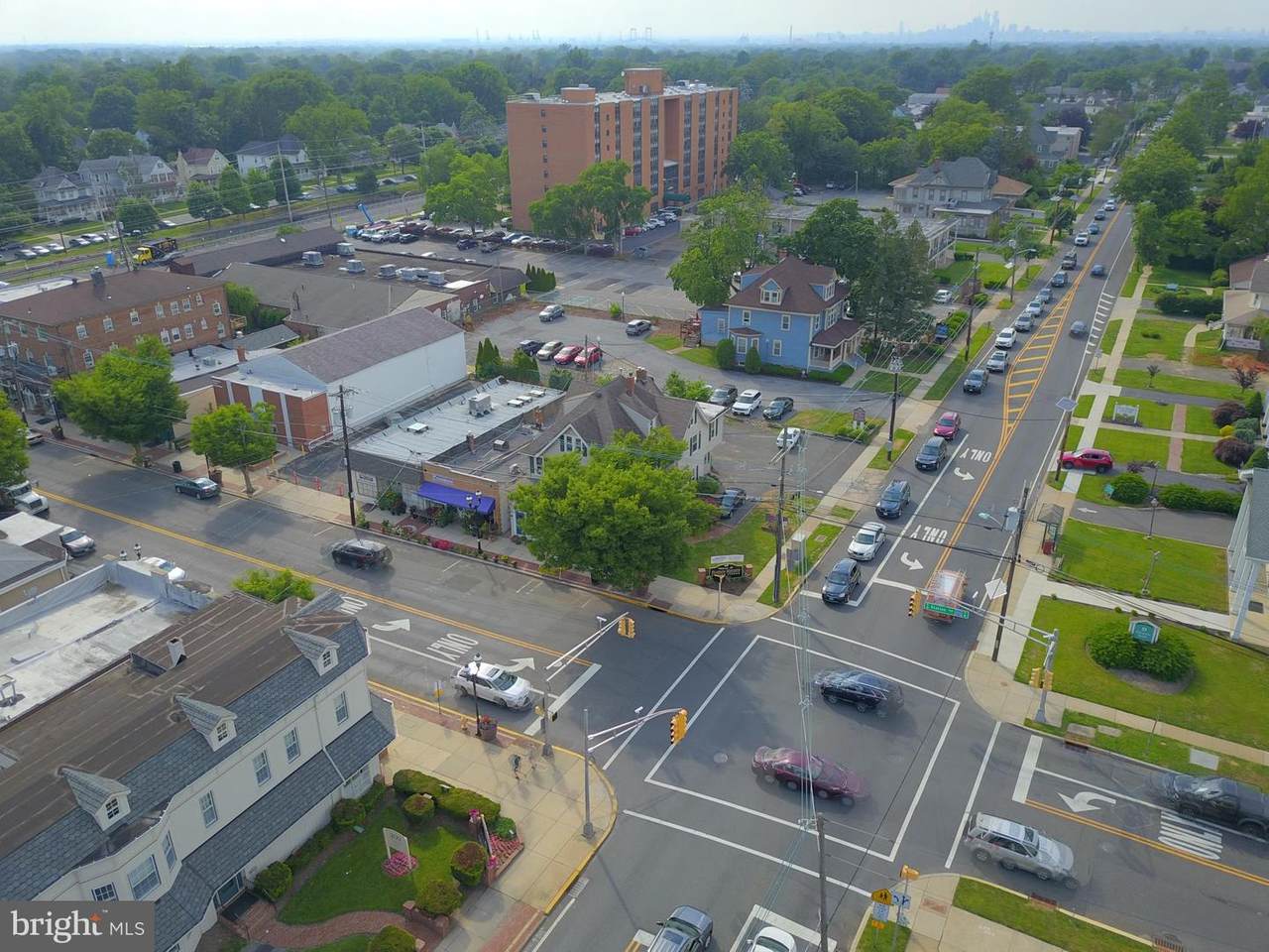 501 Station Avenue - Photo 1