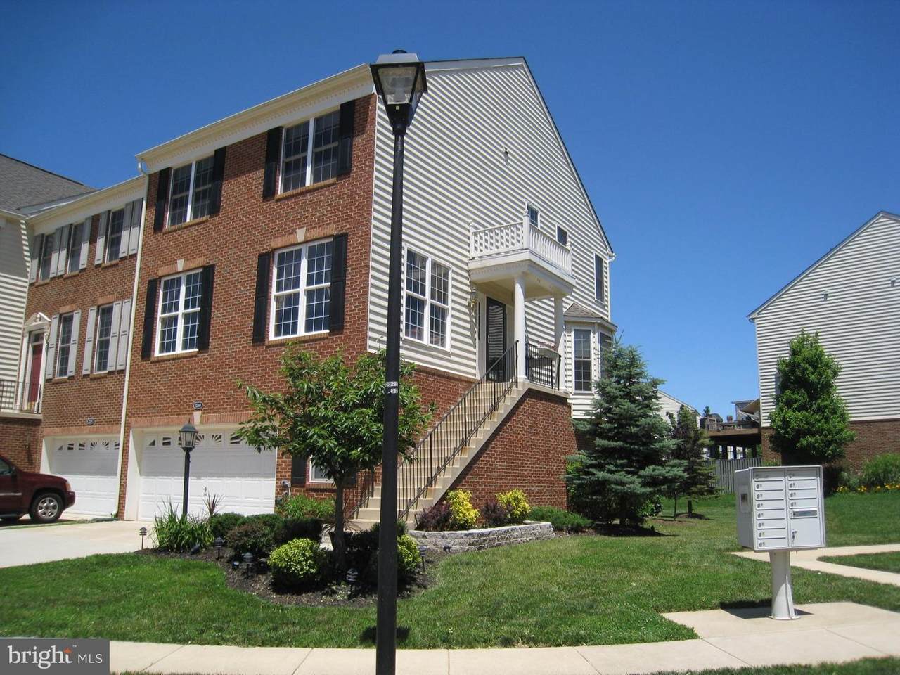 22580 Welborne Manor Square - Photo 1