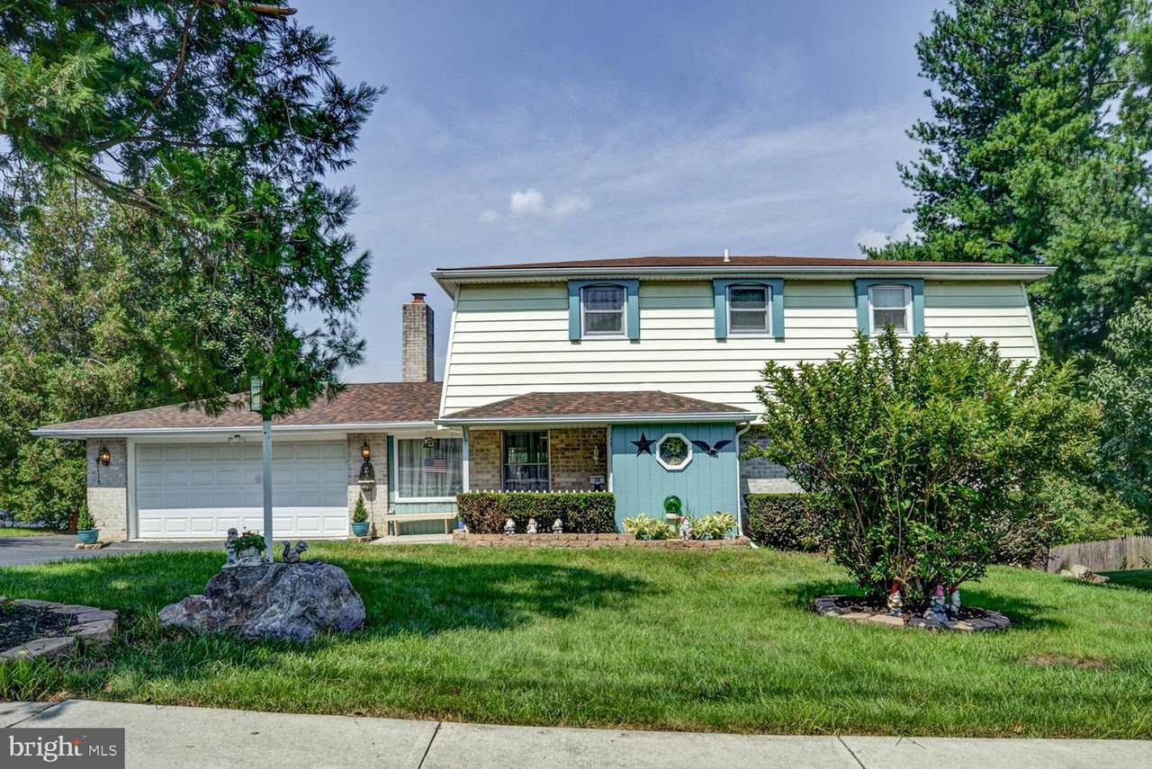 38 3RD Street - Photo 1