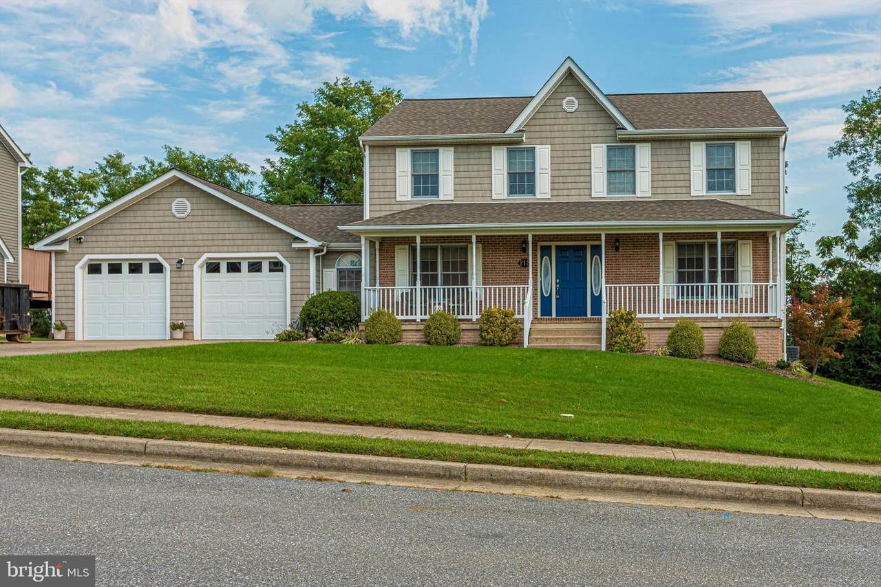 212 Sunhigh Drive - Photo 1