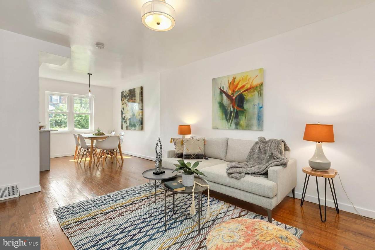 209 33RD Street - Photo 1
