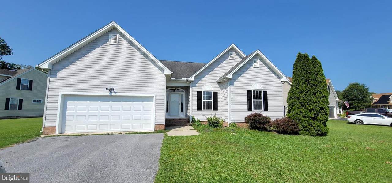 8712 Lynch Drive - Photo 1