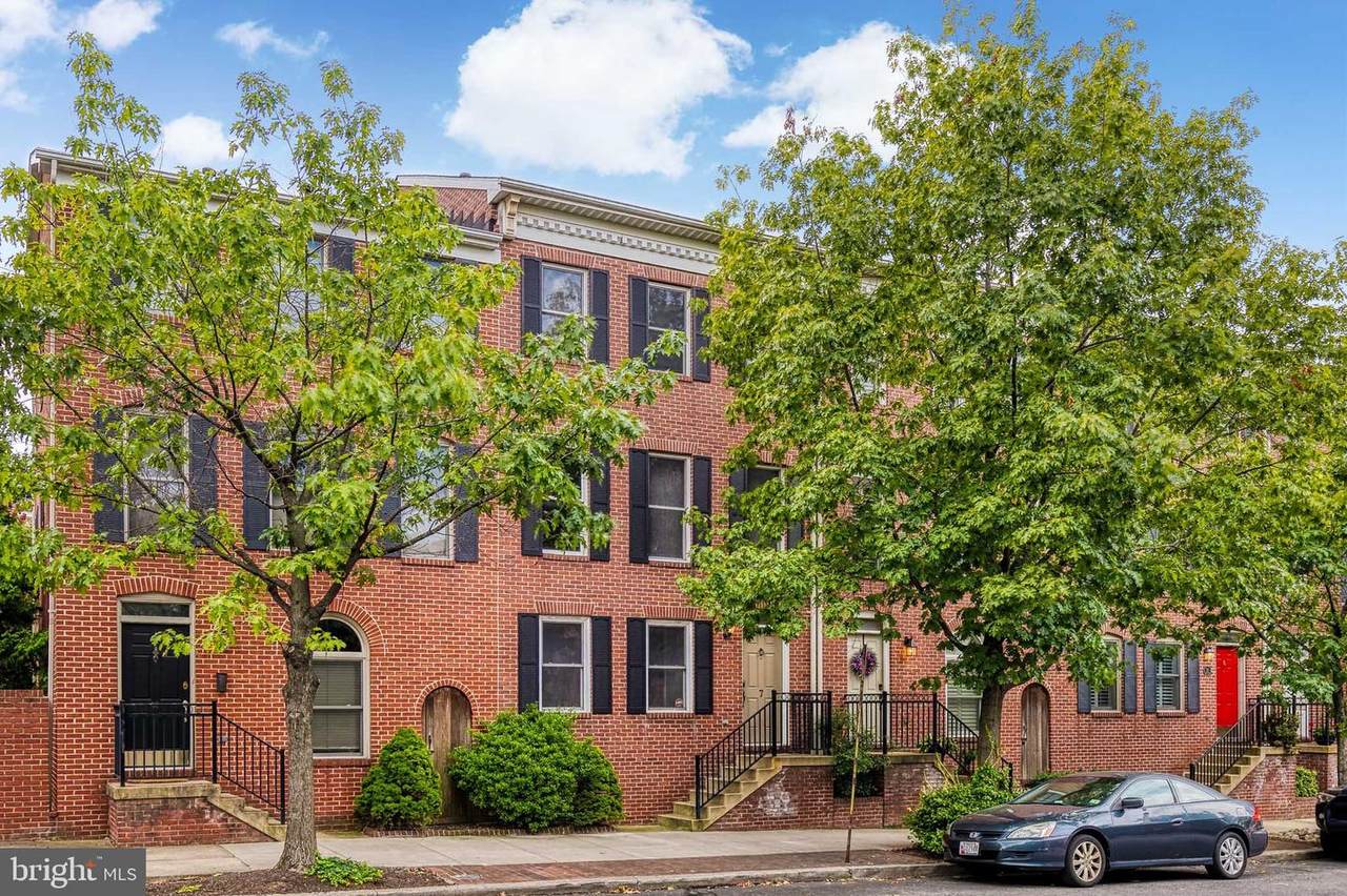 7 Montgomery Street - Photo 1