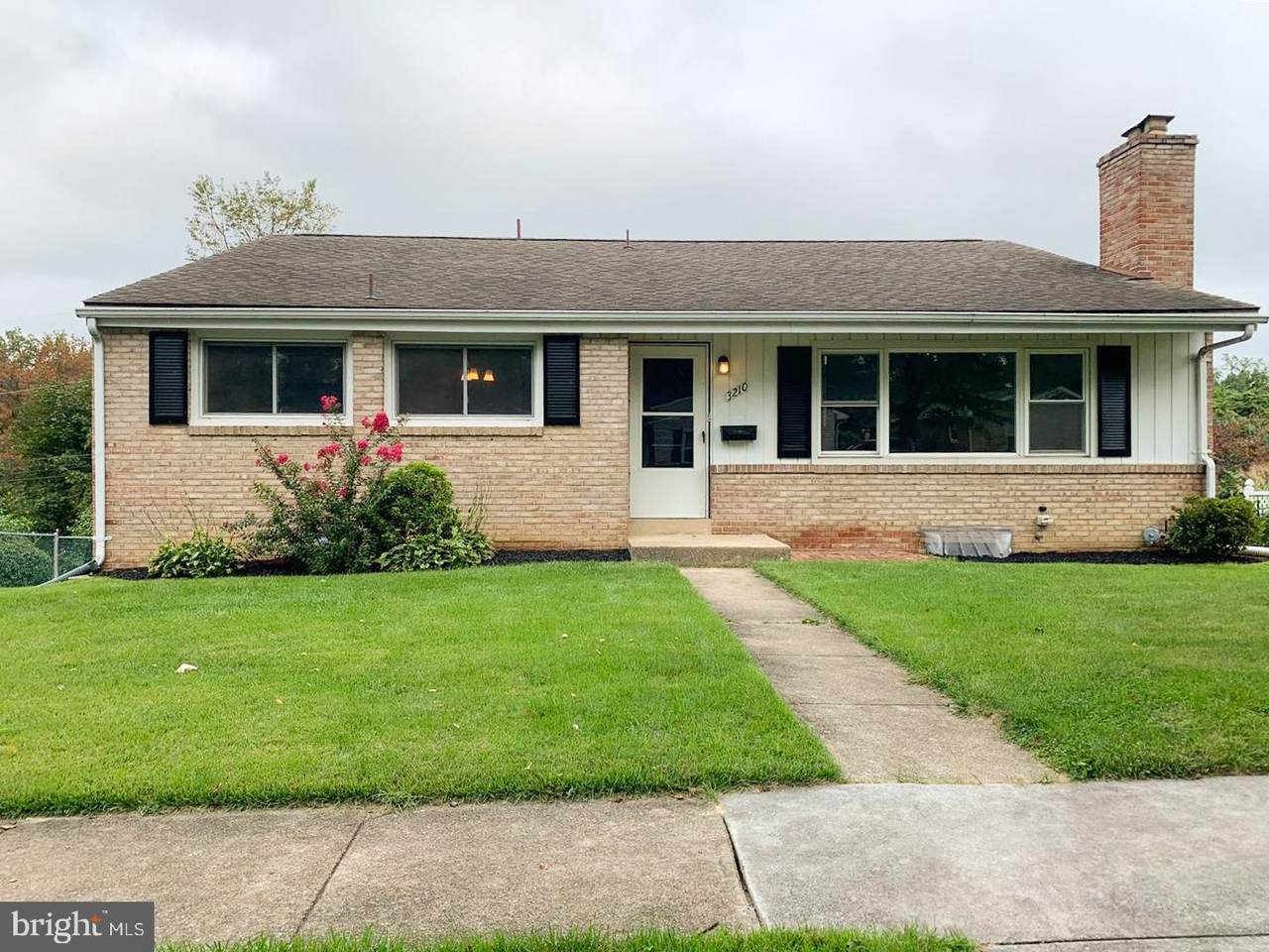 3210 Crest Road - Photo 1