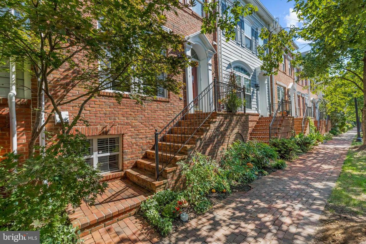 114 Cameron Station Boulevard - Photo 1