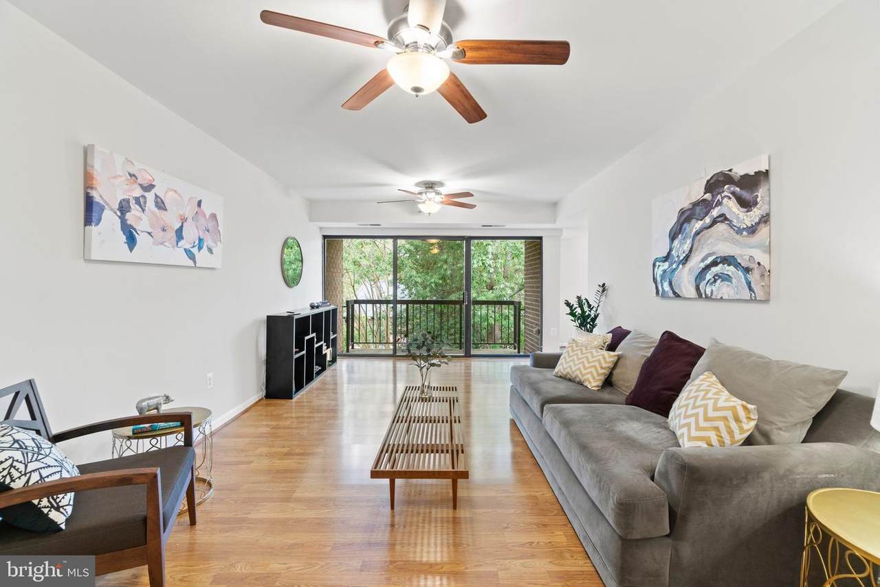 3113 Buccaneer Court - Photo 1