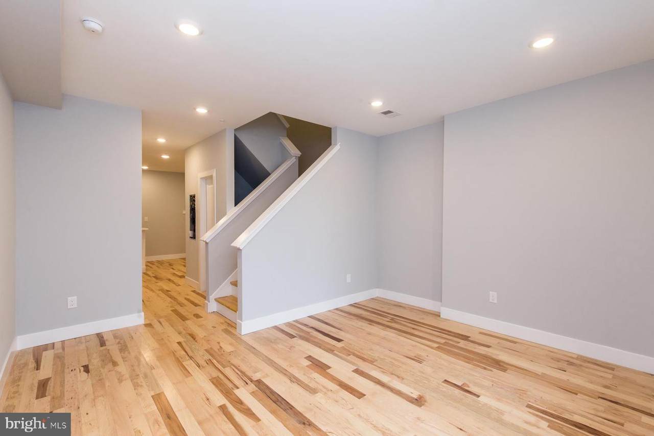 1142 Frankford Avenue - Photo 1