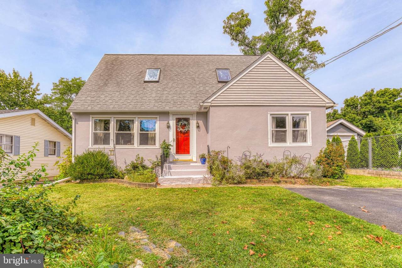 656 Edinburg Road - Photo 1
