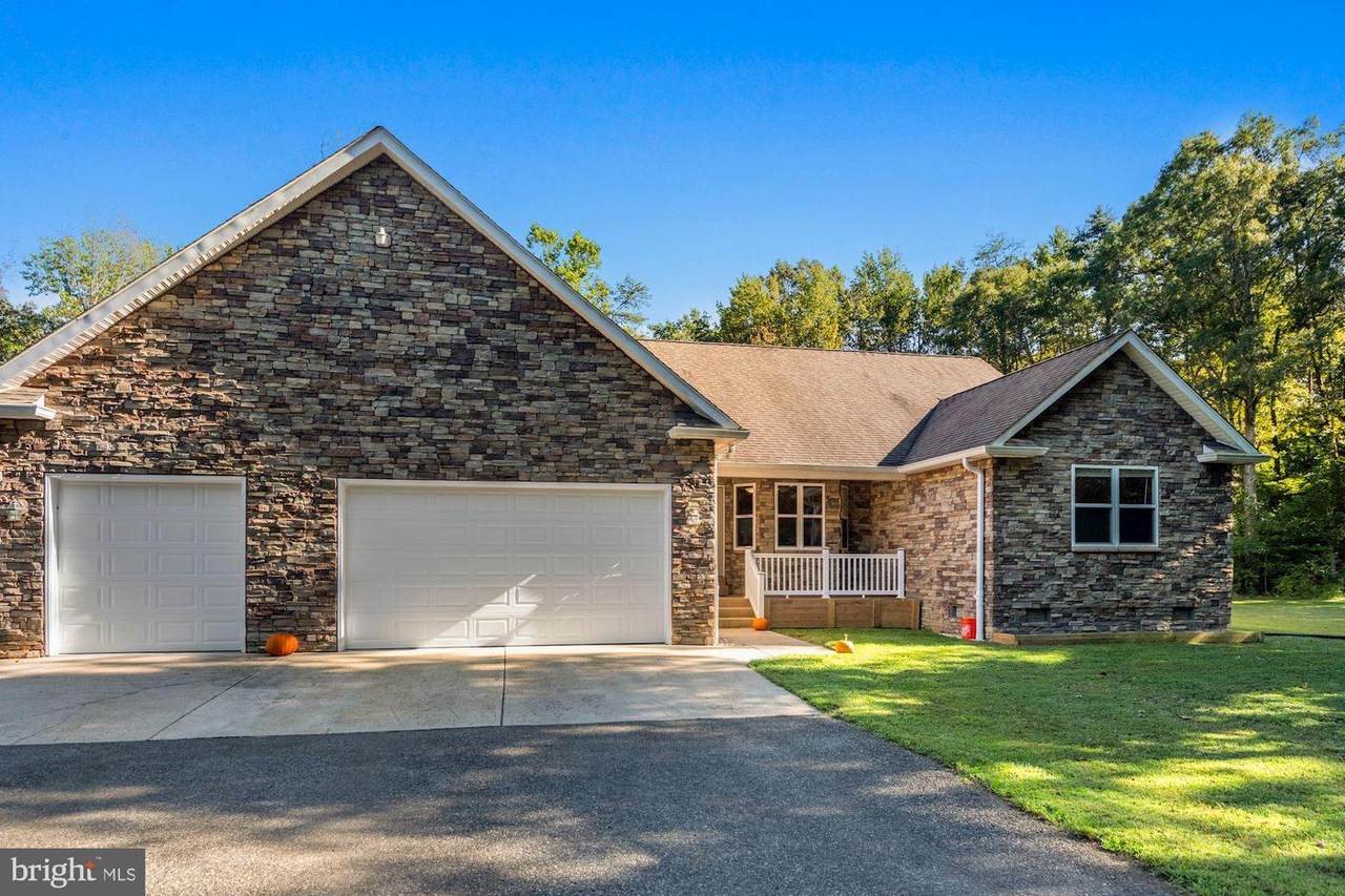 4945 Benny Gray Point Road - Photo 1