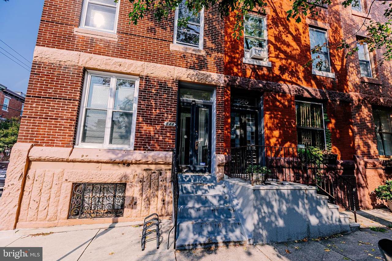 844 23RD Street - Photo 1