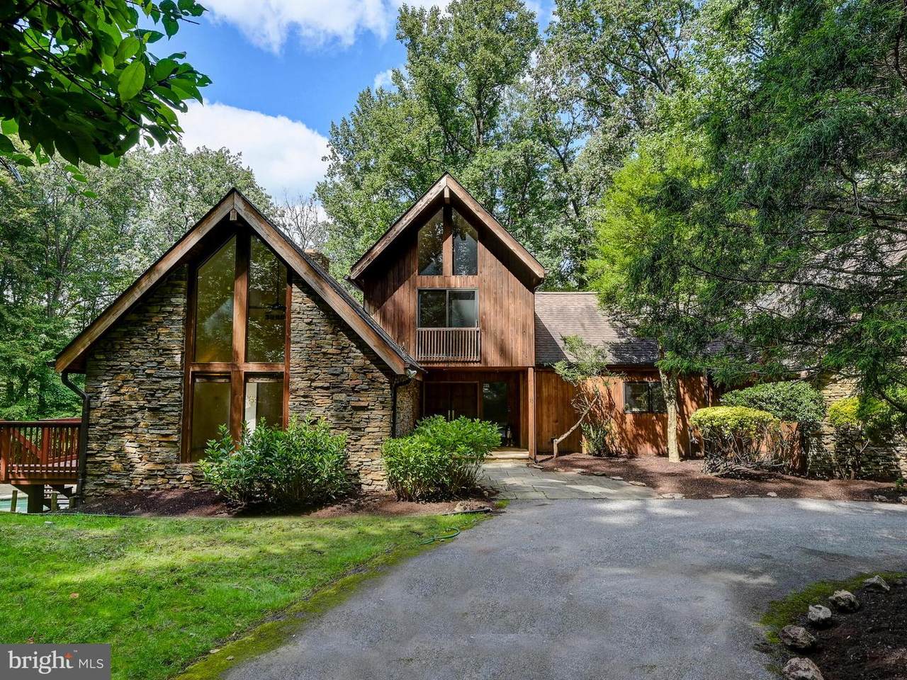33 Windemere Parkway - Photo 1