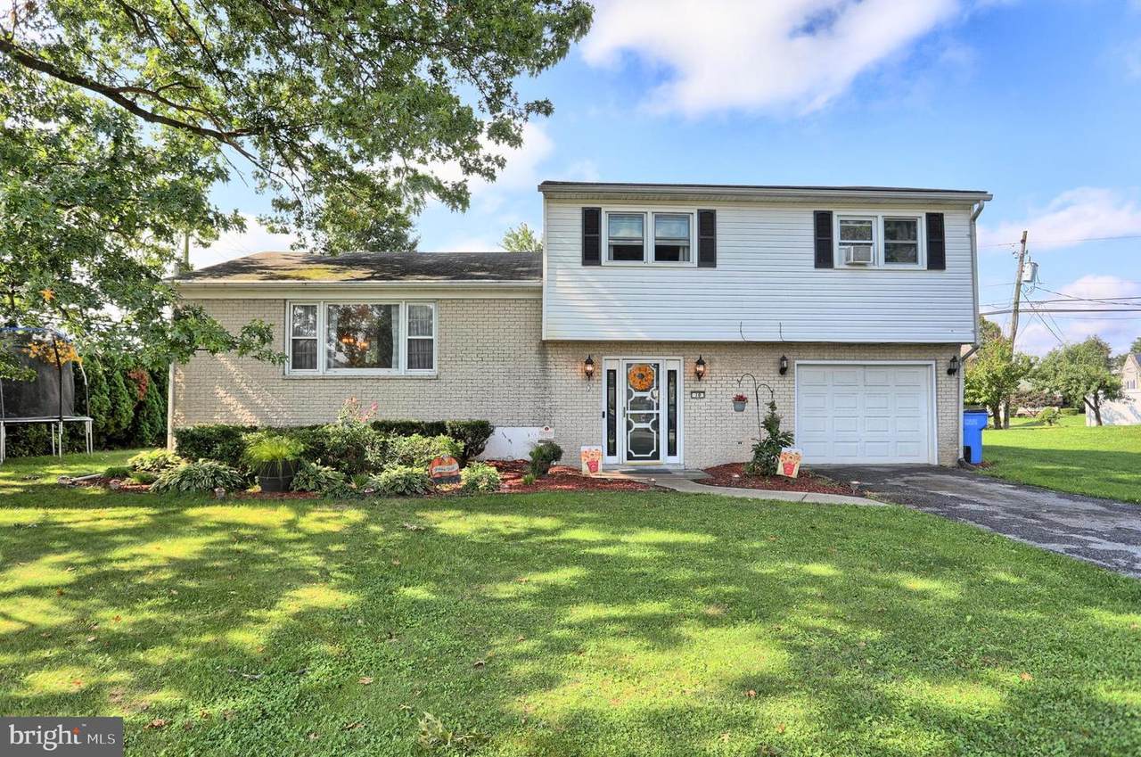 10 Delmont Avenue - Photo 1
