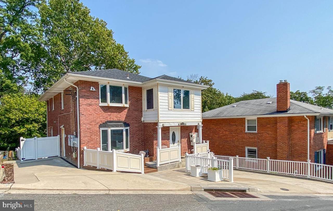 4145 21ST Road - Photo 1