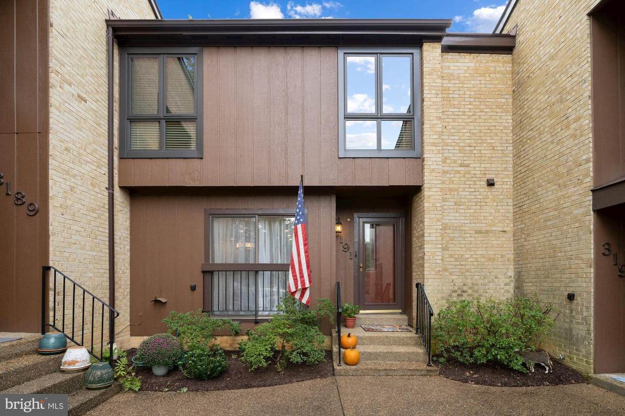 3191 Readsborough Court - Photo 1