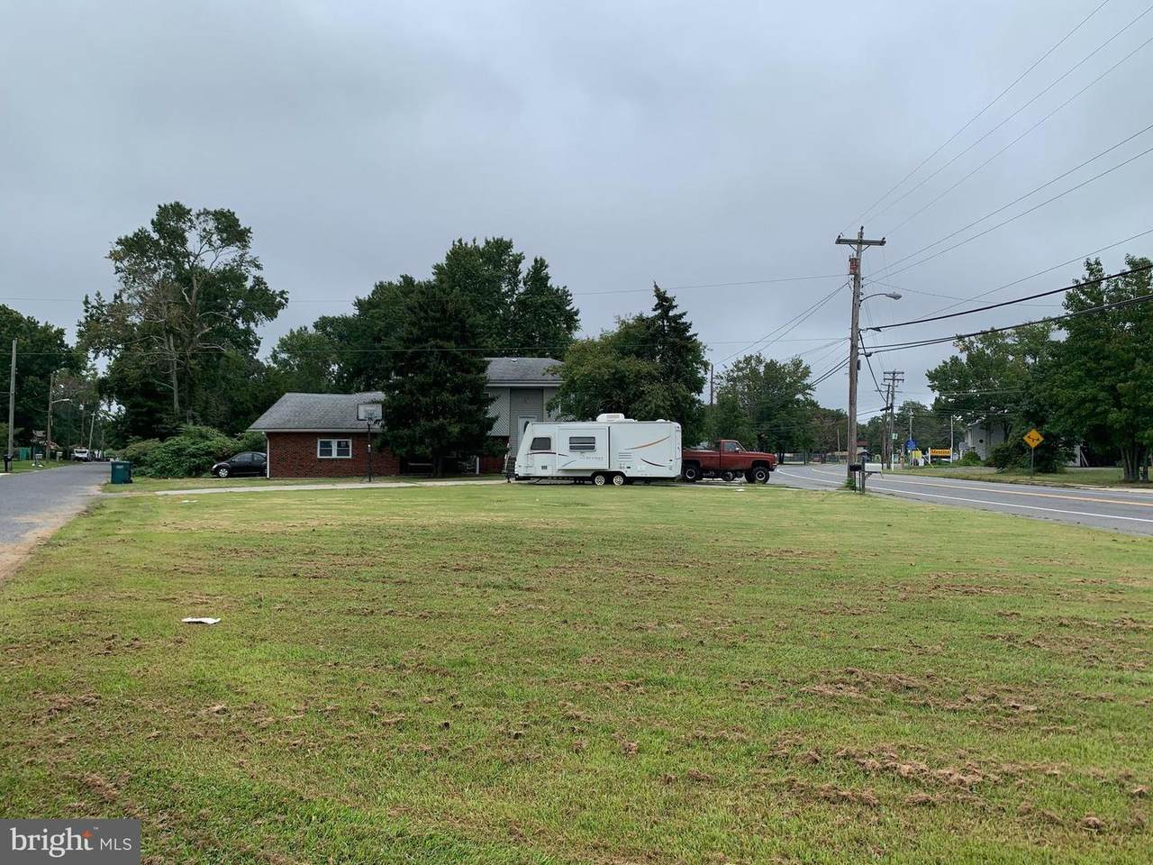 836 Radio Road - Photo 1