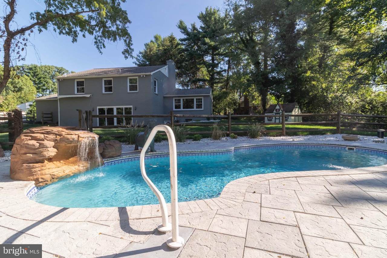 110 Stratton Drive - Photo 1