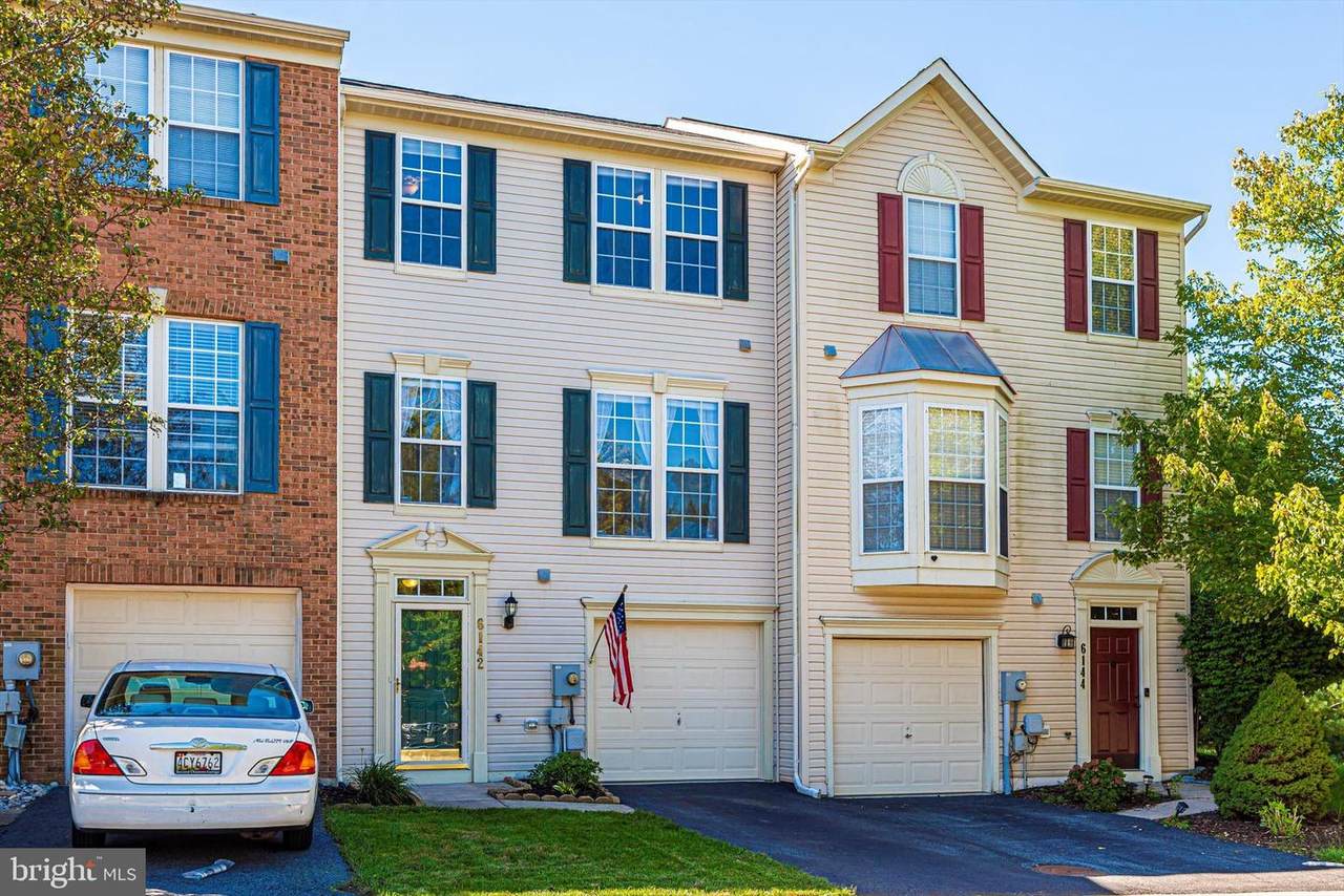 6142 Newport Terrace - Photo 1