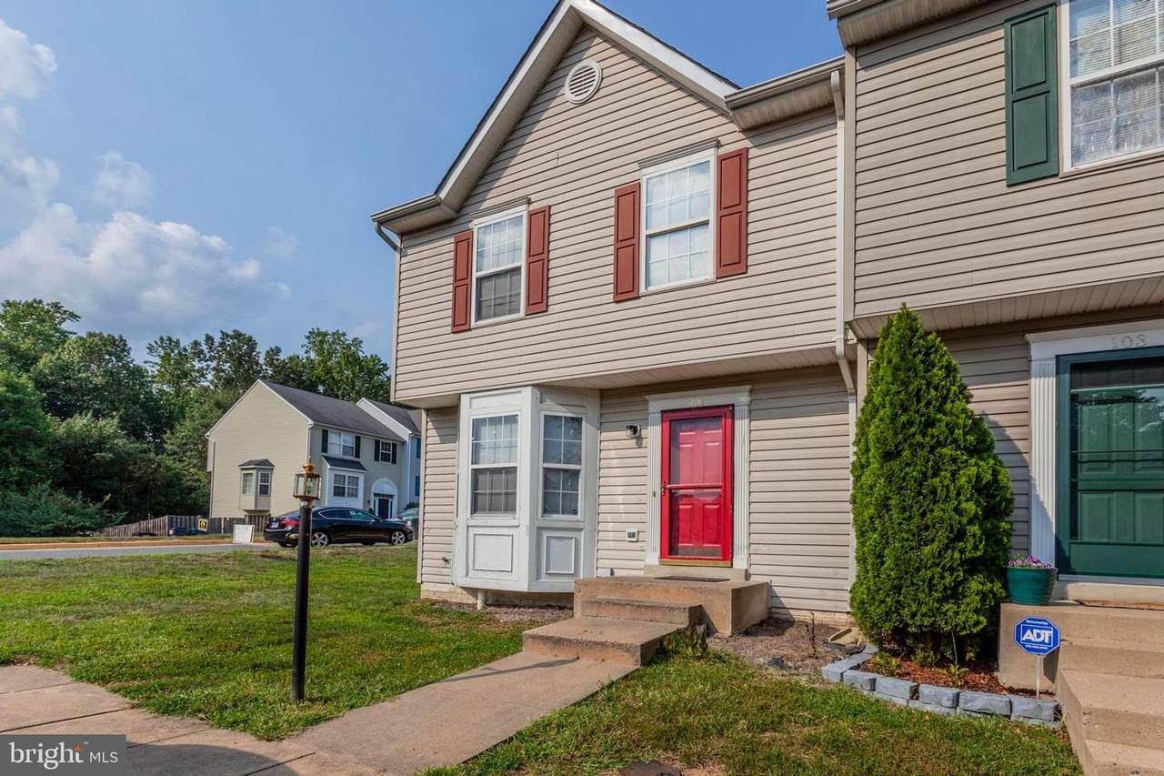 101 Bridgewood Court - Photo 1