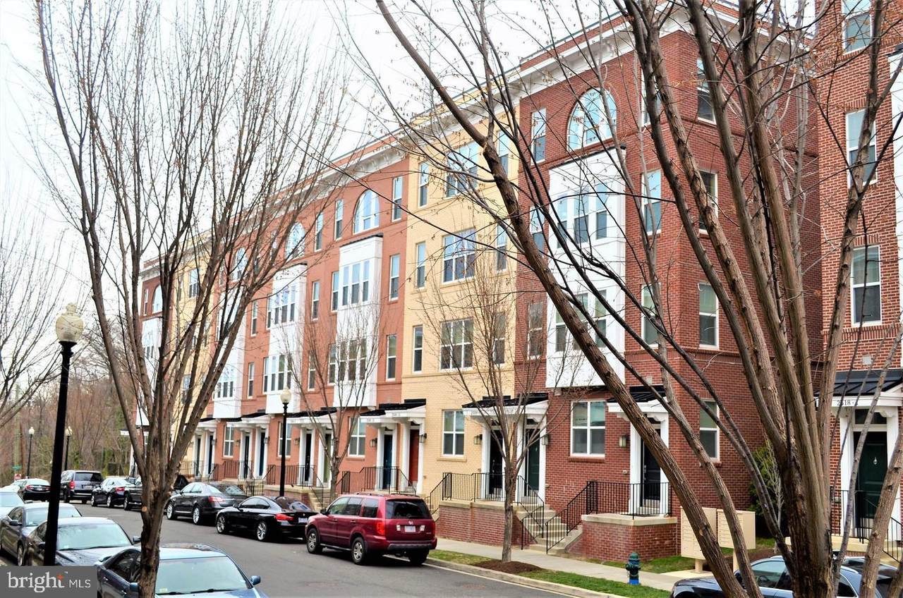2500 Sayles Place - Photo 1
