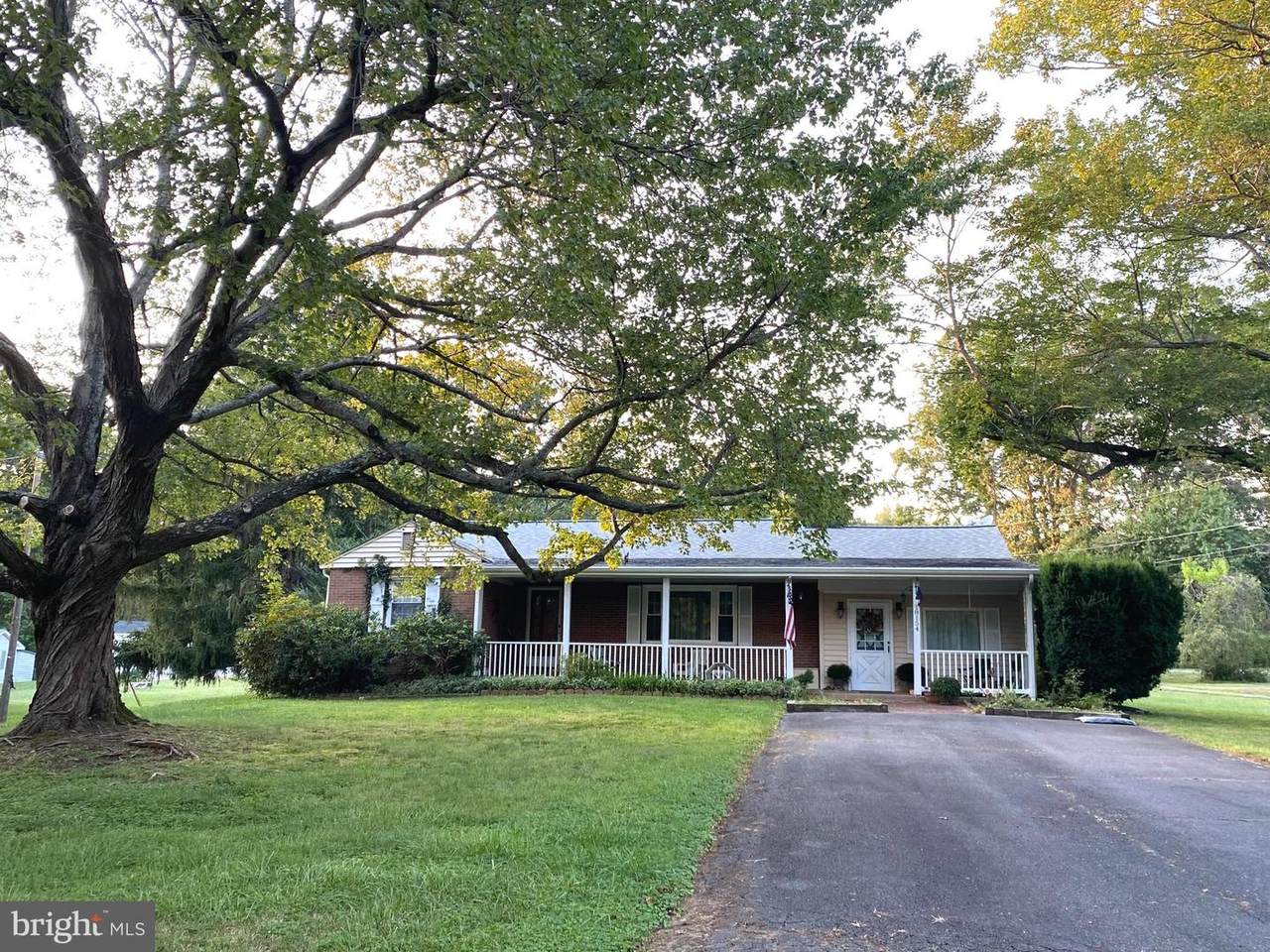 18154 James Madison Highway - Photo 1