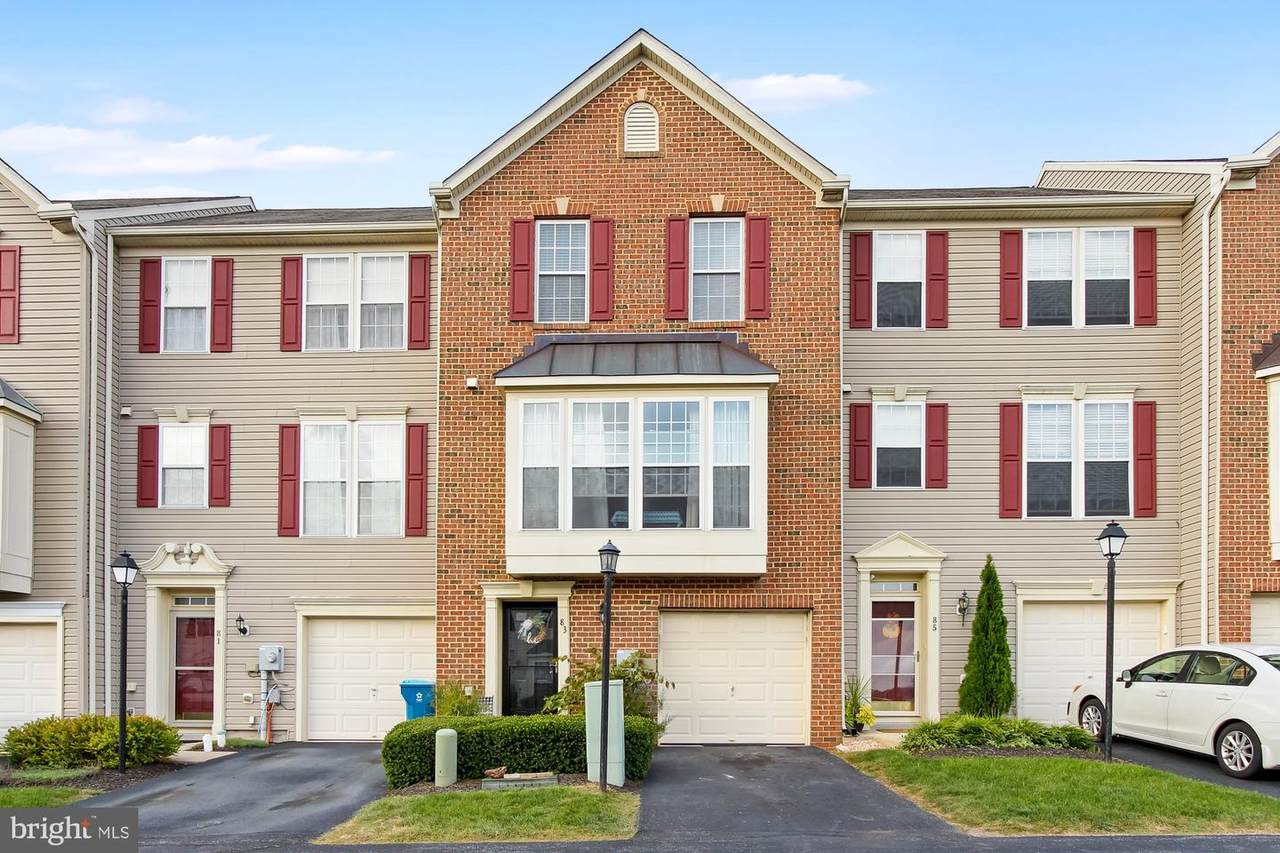 83 Messina Court - Photo 1