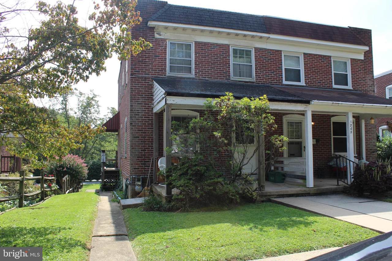 1240 Elm Avenue - Photo 1