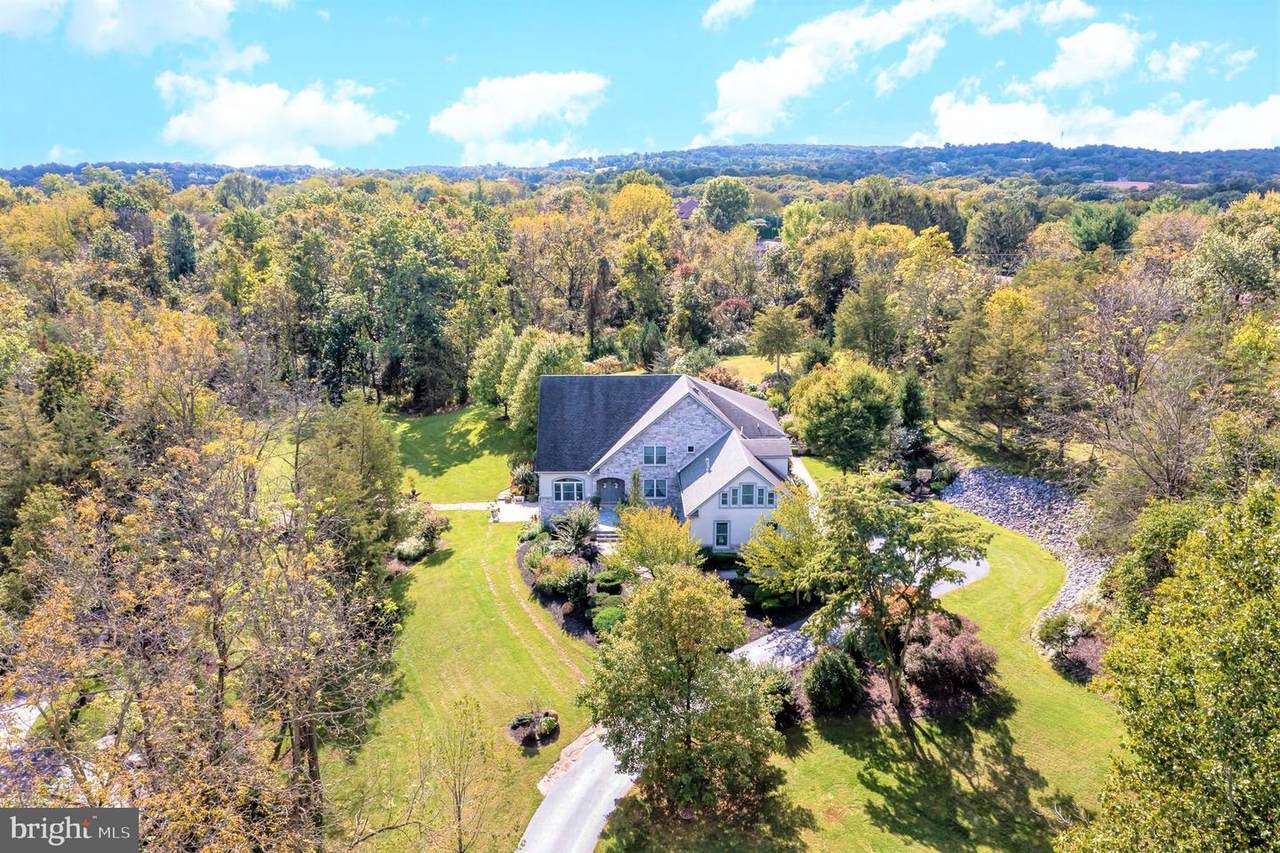 20 Beechwood - Photo 1