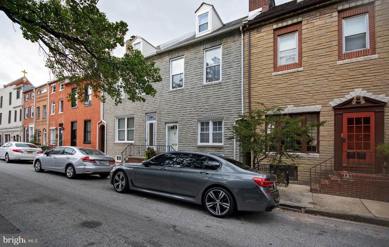 913 Stiles Street - Photo 1