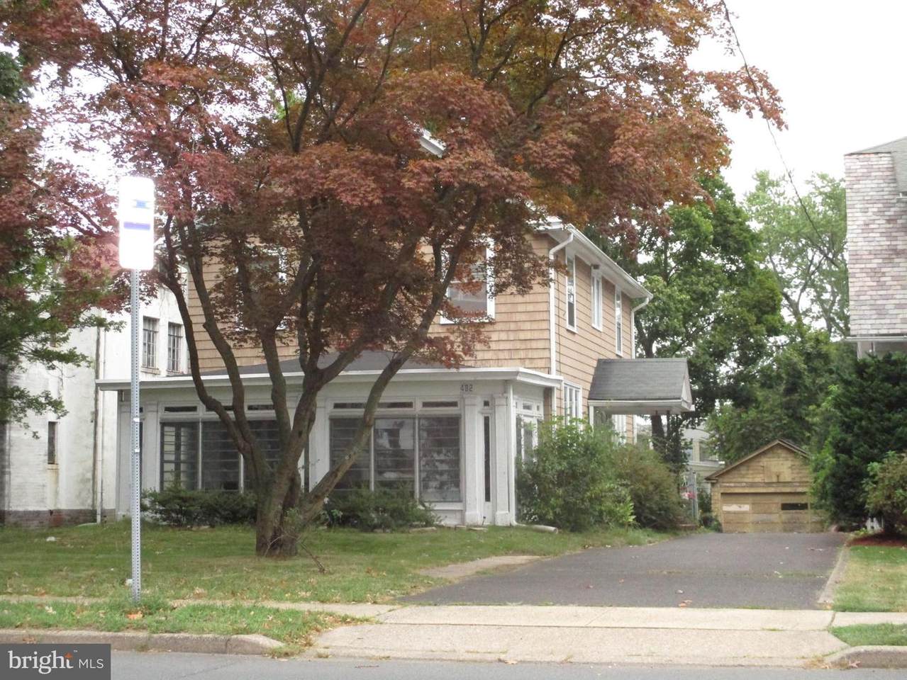 482 Parkway Avenue - Photo 1