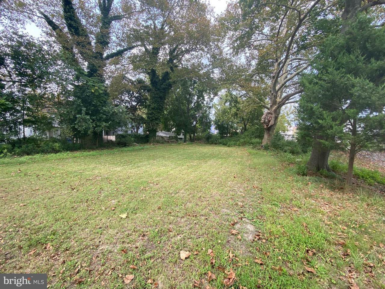 15 Monroe Street - Photo 1
