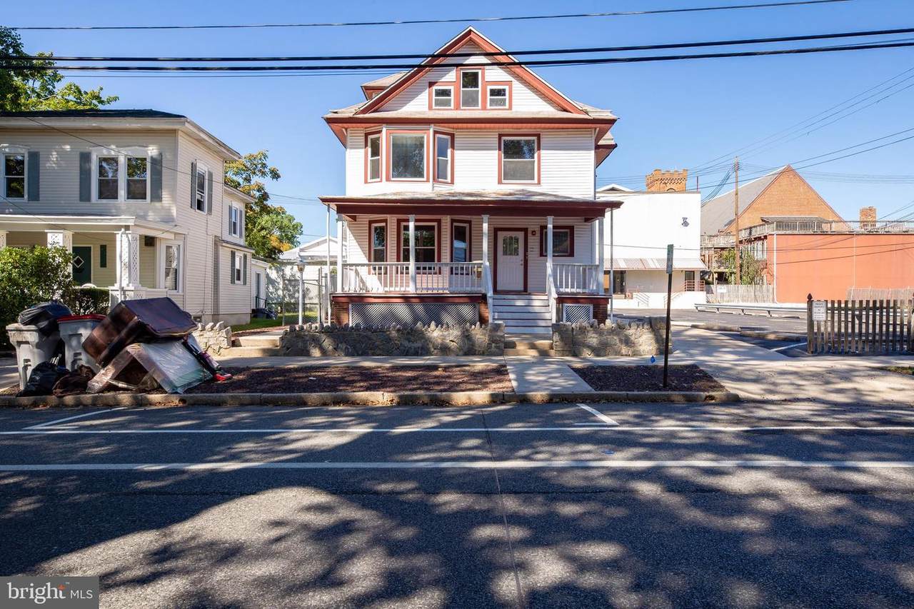 814 Elmer Street - Photo 1