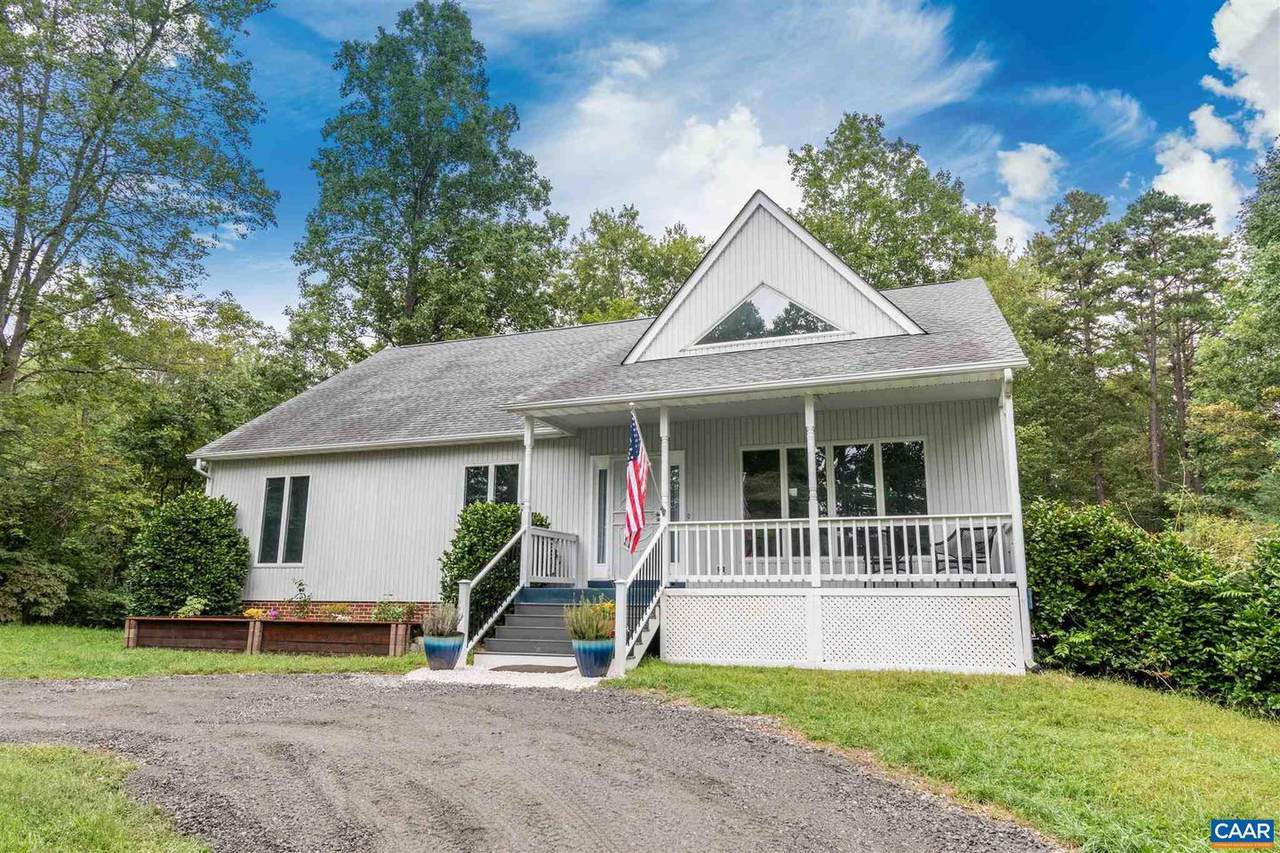 330 Horseshoe Rd - Photo 1