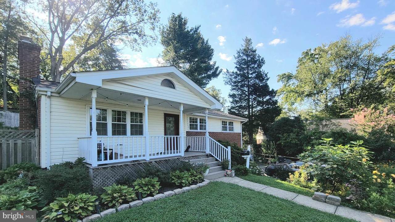3911 Brenda Lane - Photo 1