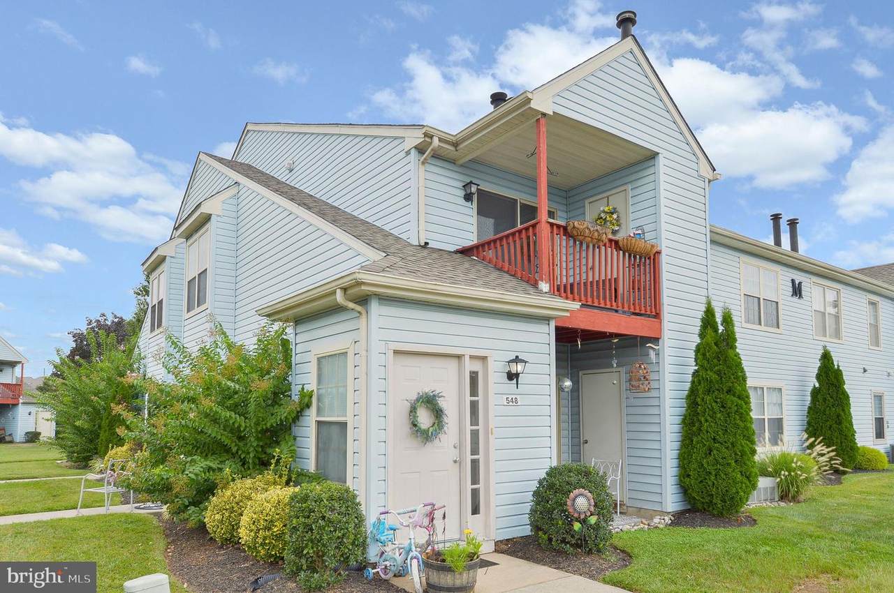 548 Cascade Court - Photo 1