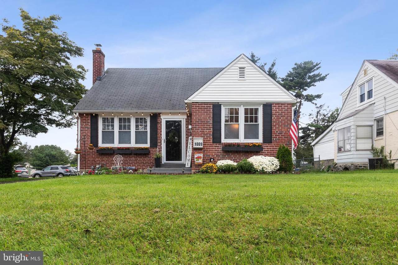 1009 Morton - Photo 1