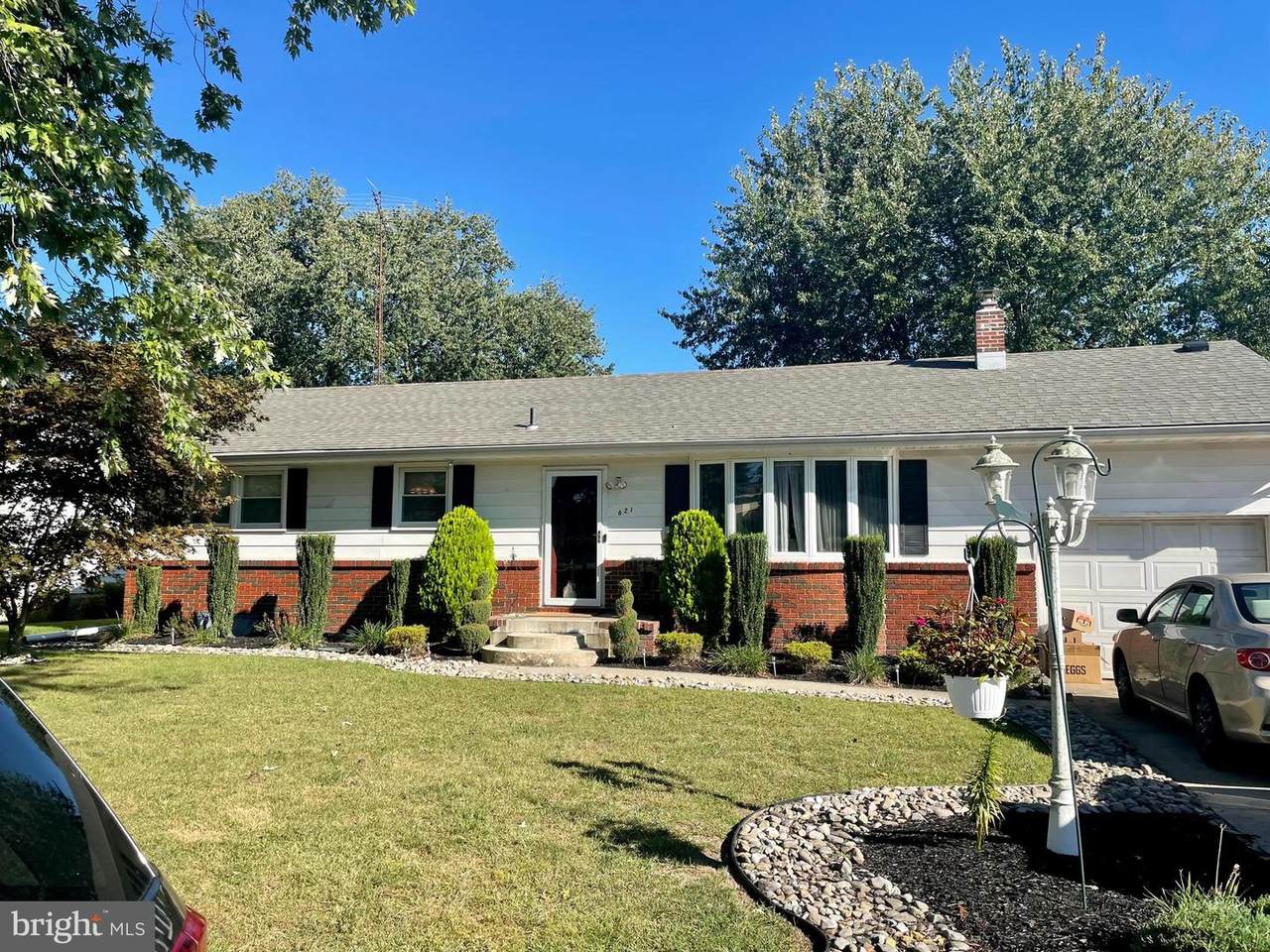 621 Rostan Court - Photo 1